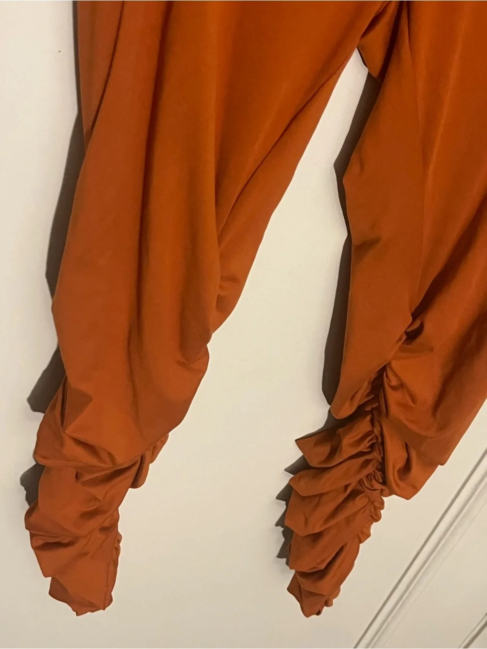 Rust colored Ruched Leggings - Picture 2 of 5